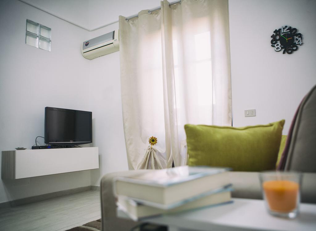 Light Blue Apartment Balestrate ภายนอก รูปภาพ