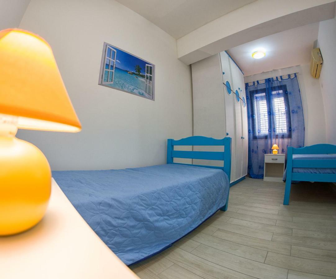 Light Blue Apartment Balestrate ภายนอก รูปภาพ